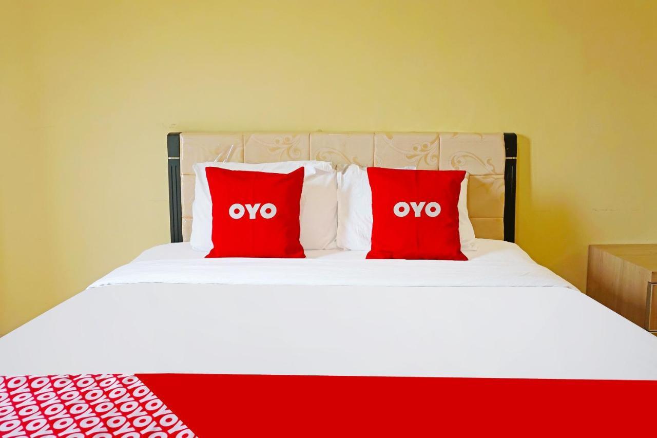 Oyo 91580 Kost Bougenville Syariah 마디운 외부 사진